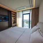 Side Apartman