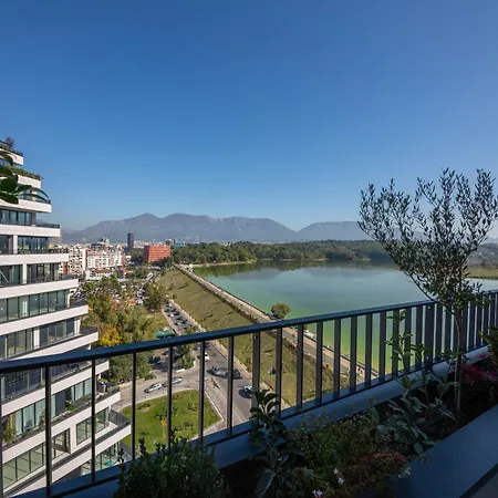 Side * Tirana