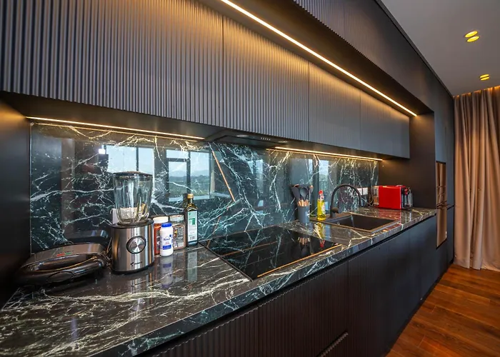 Side Appartamento Tirana